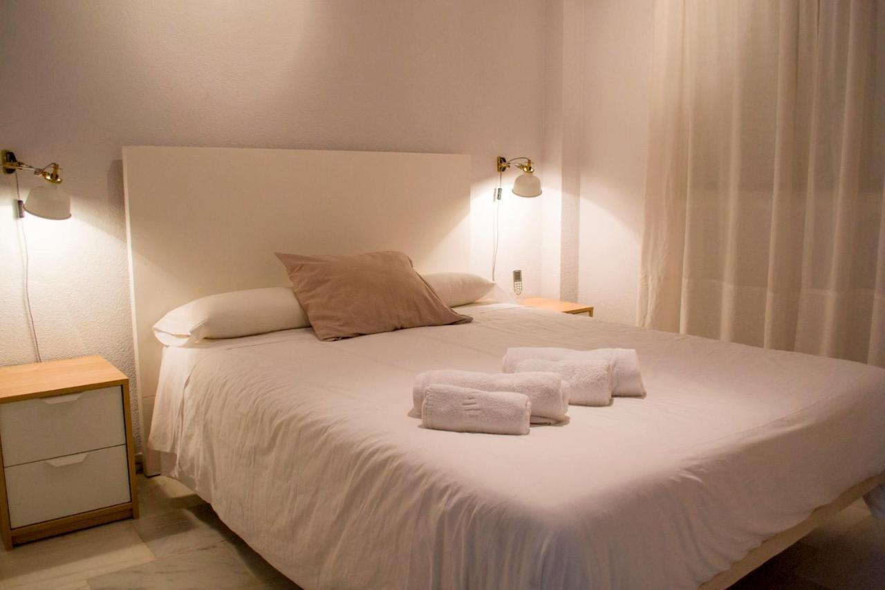 Holidays Malaga Apartment Bagian luar foto